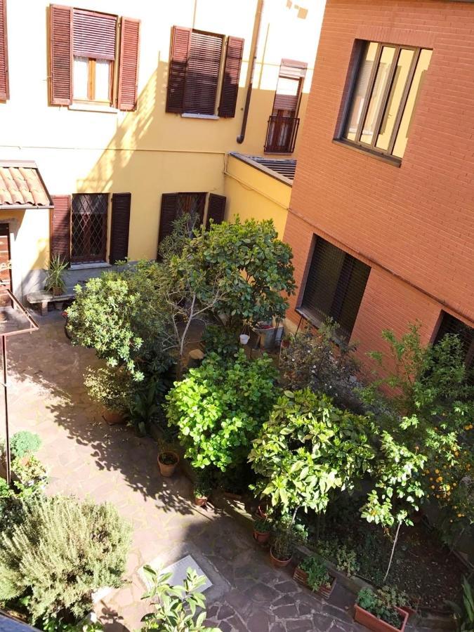 Monolocale Morimondo 1 Milan Exterior photo